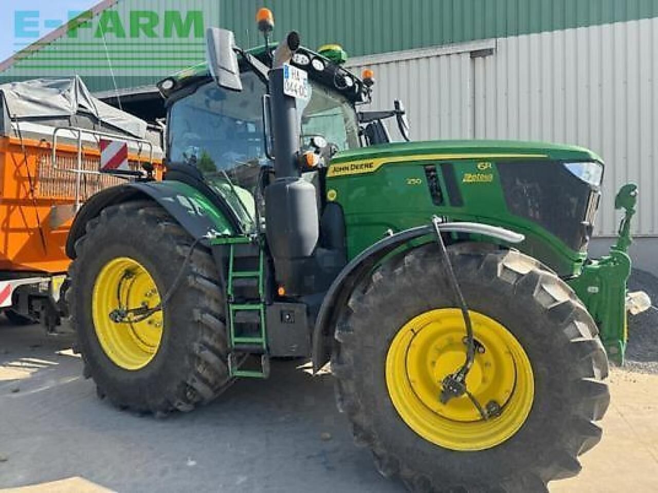 John Deere 6r250 - Трактор: фото 1 John Deere 6r250 - Трактор: фото 1