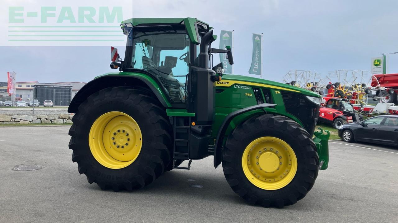 John Deere 7R 330 - Трактор: фото 5 John Deere 7R 330 - Трактор: фото 5