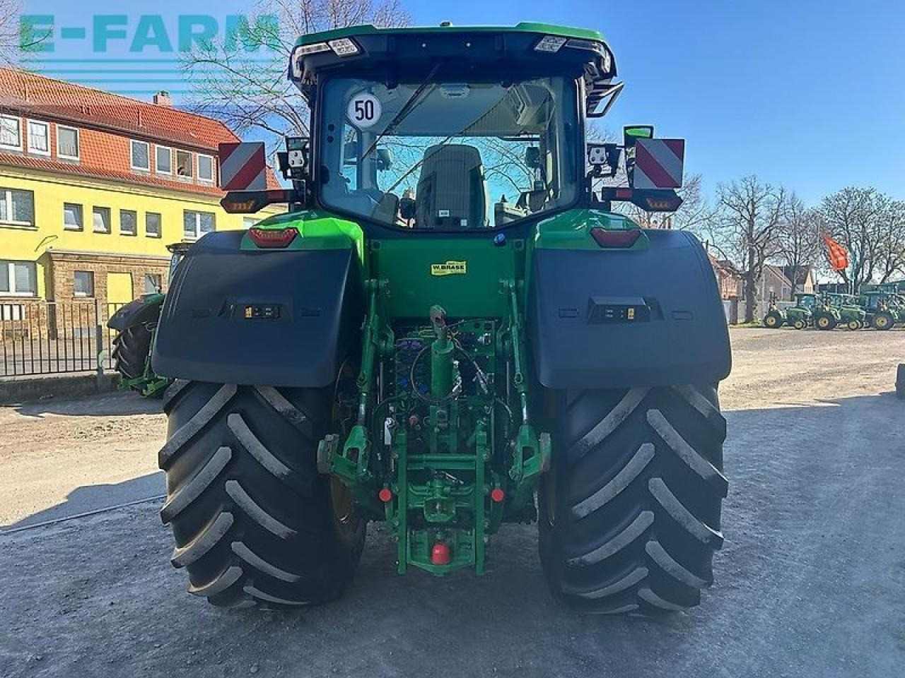 John Deere 7r 330 - Трактор: фото 5 John Deere 7r 330 - Трактор: фото 5