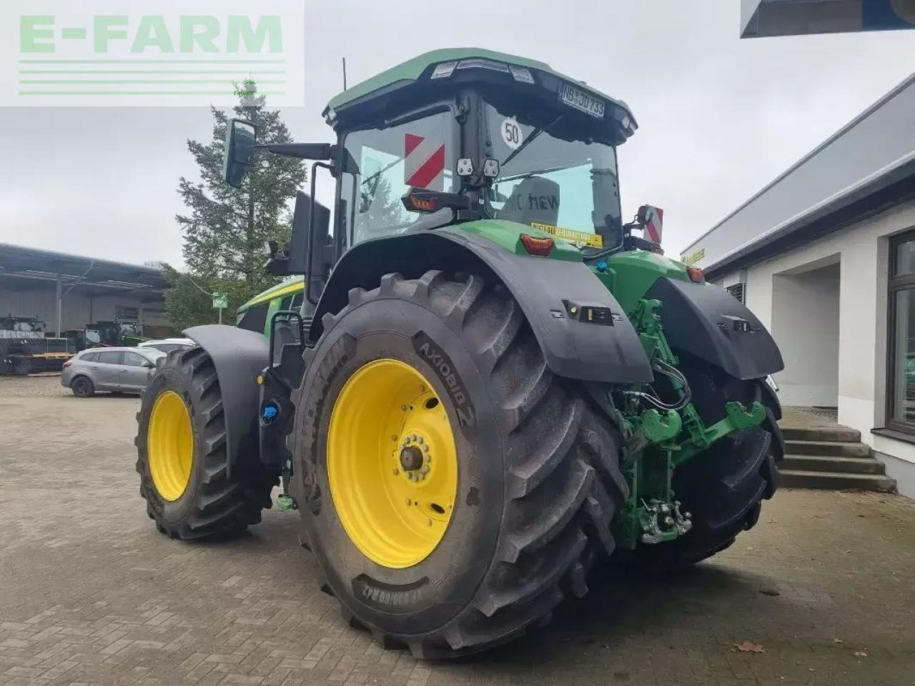 John Deere 7r 330 my23 ap 50 - Трактор: фото 3 John Deere 7r 330 my23 ap 50 - Трактор: фото 3