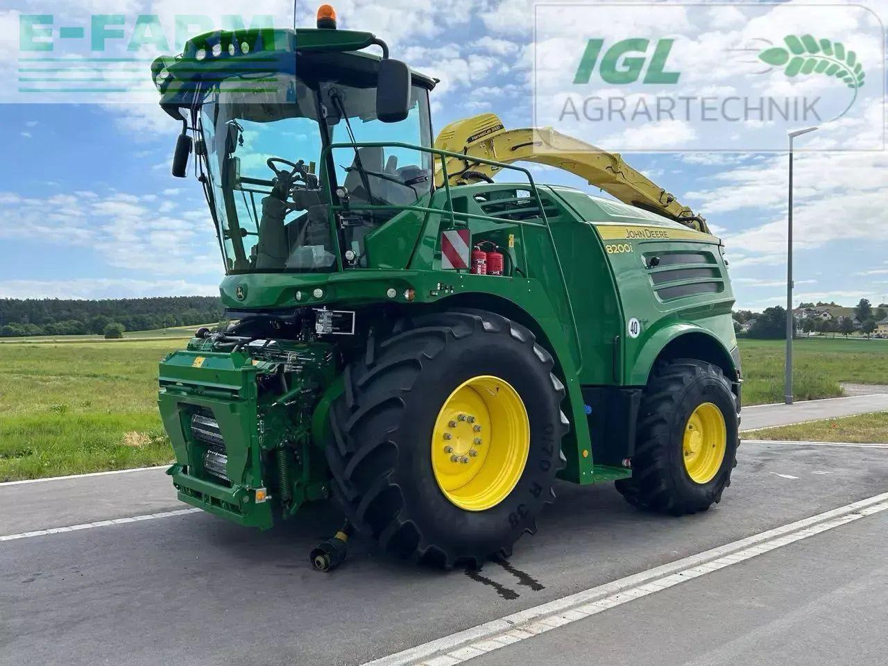 John Deere 8200 i - Кормоуборочный комбайн: фото 2 John Deere 8200 i - Кормоуборочный комбайн: фото 2