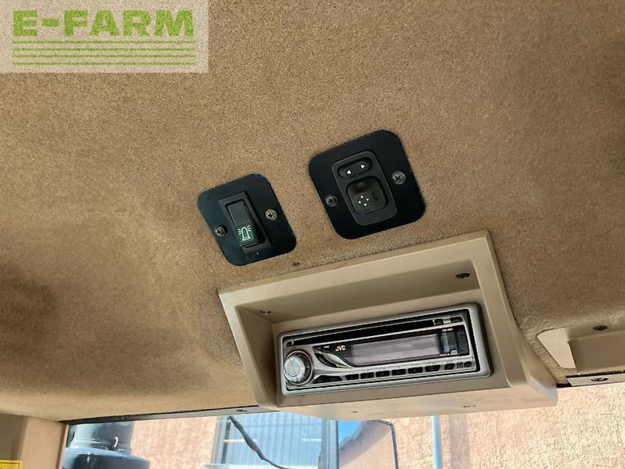 Трактор John Deere 8230 ils, powr shift: фото 37 Трактор John Deere 8230 ils, powr shift: фото 37