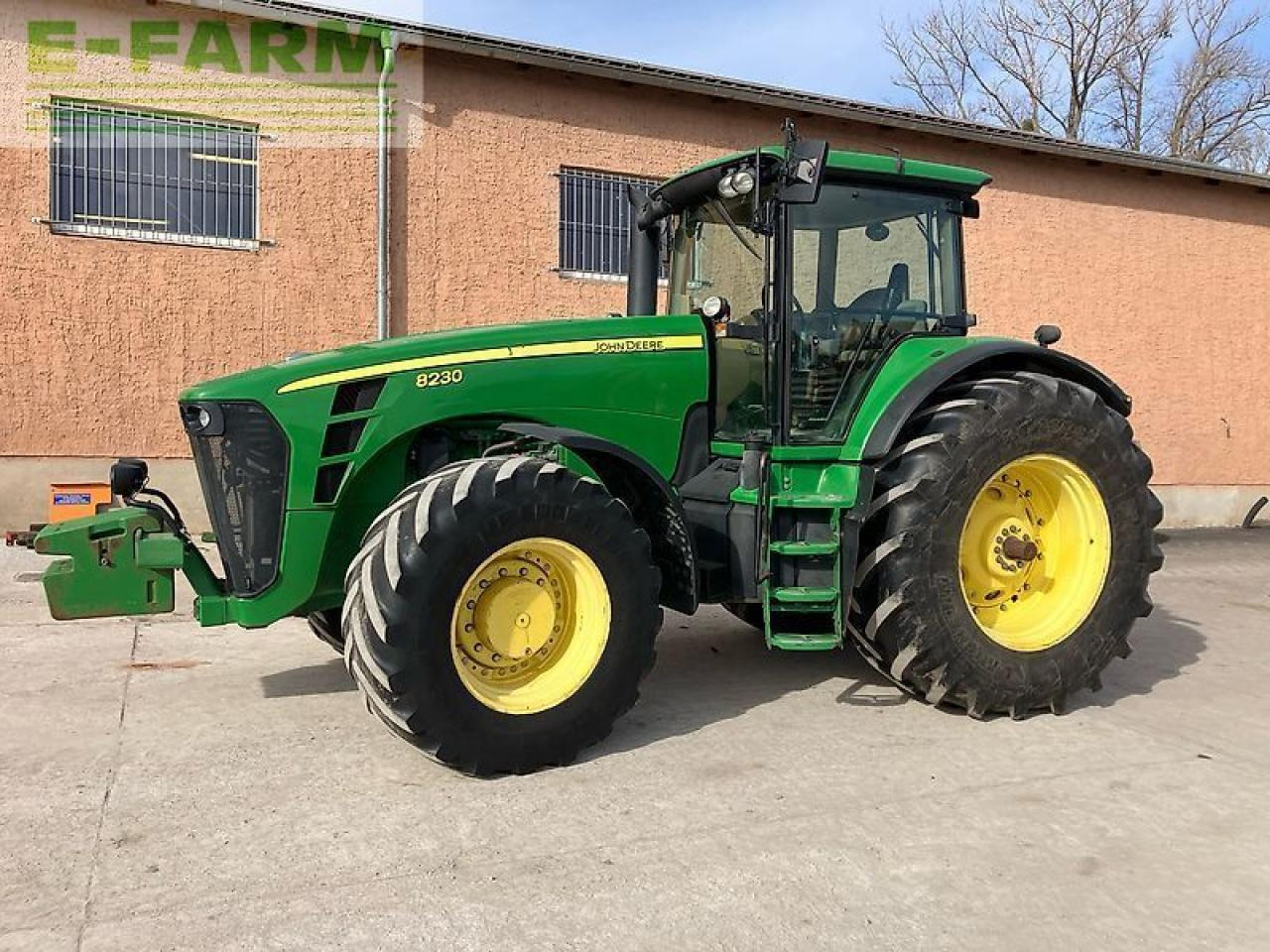 Трактор John Deere 8230 ils, powr shift: фото 6 Трактор John Deere 8230 ils, powr shift: фото 6