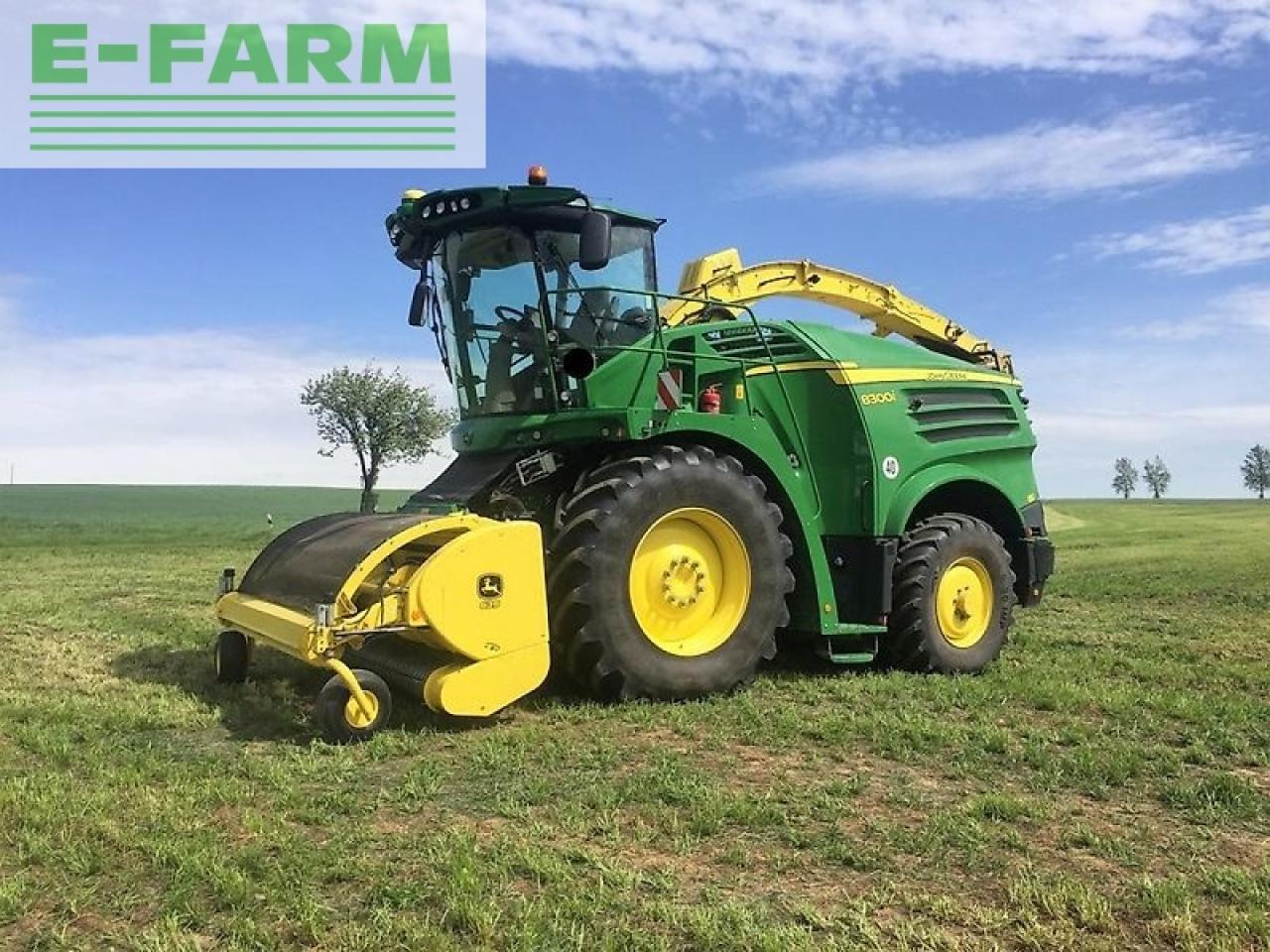 John Deere 8300i mit kemper 360+ & 639 pickup - Кормоуборочный комбайн: фото 5 John Deere 8300i mit kemper 360+ & 639 pickup - Кормоуборочный комбайн: фото 5