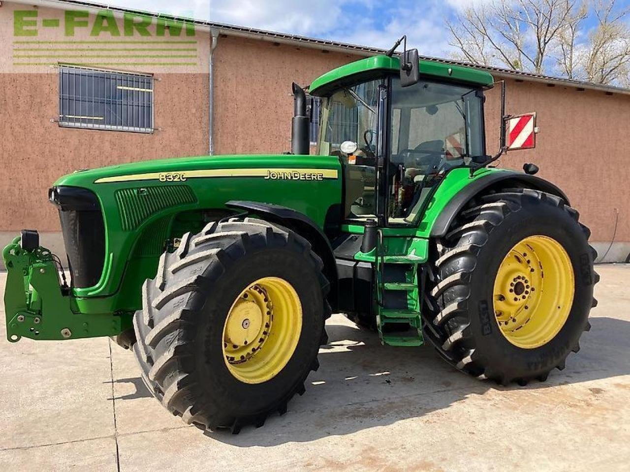 John Deere 8320 ils - Трактор: фото 4 John Deere 8320 ils - Трактор: фото 4