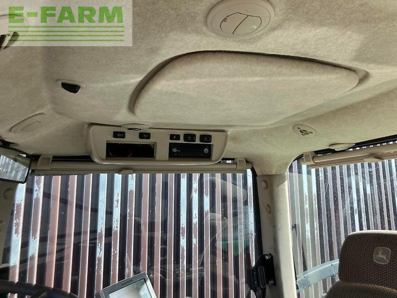 John Deere 8320r - Трактор: фото 3 John Deere 8320r - Трактор: фото 3