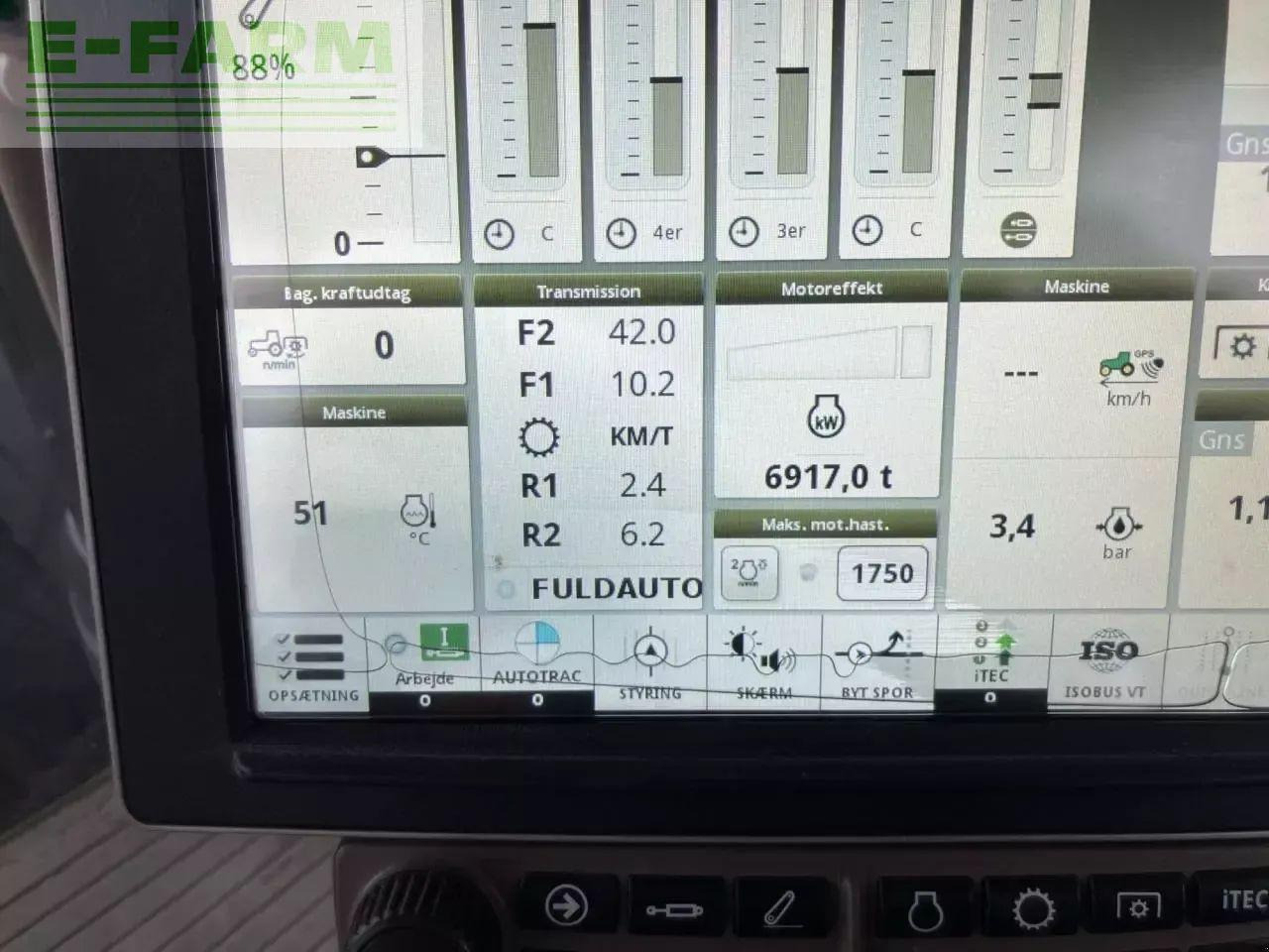 John Deere 8320r - Трактор: фото 3 John Deere 8320r - Трактор: фото 3