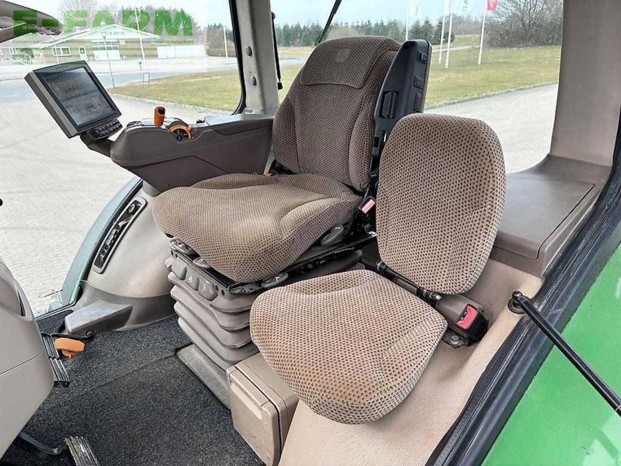 John Deere 8345r - Трактор: фото 3 John Deere 8345r - Трактор: фото 3