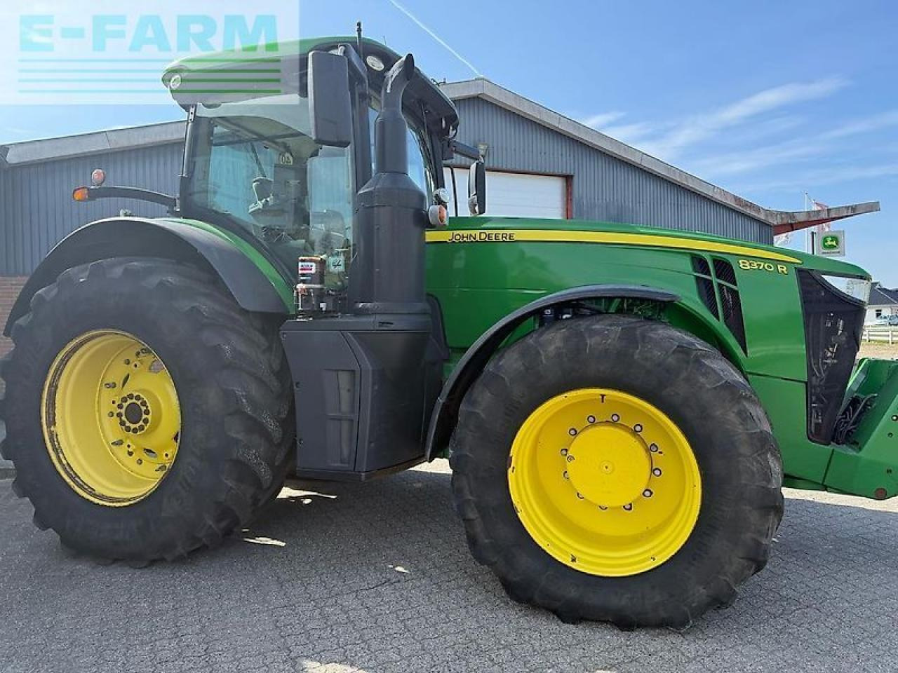 Трактор John Deere 8370r: фото 7