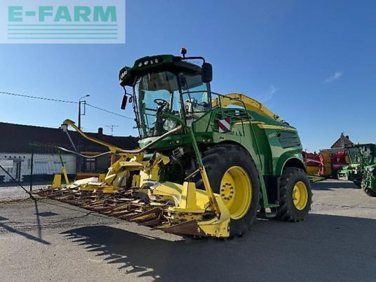 John Deere 8500 - Кормоуборочный комбайн: фото 1 John Deere 8500 - Кормоуборочный комбайн: фото 1