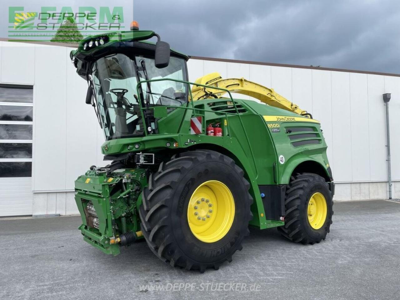 John Deere 8500i - Кормоуборочный комбайн: фото 1 John Deere 8500i - Кормоуборочный комбайн: фото 1