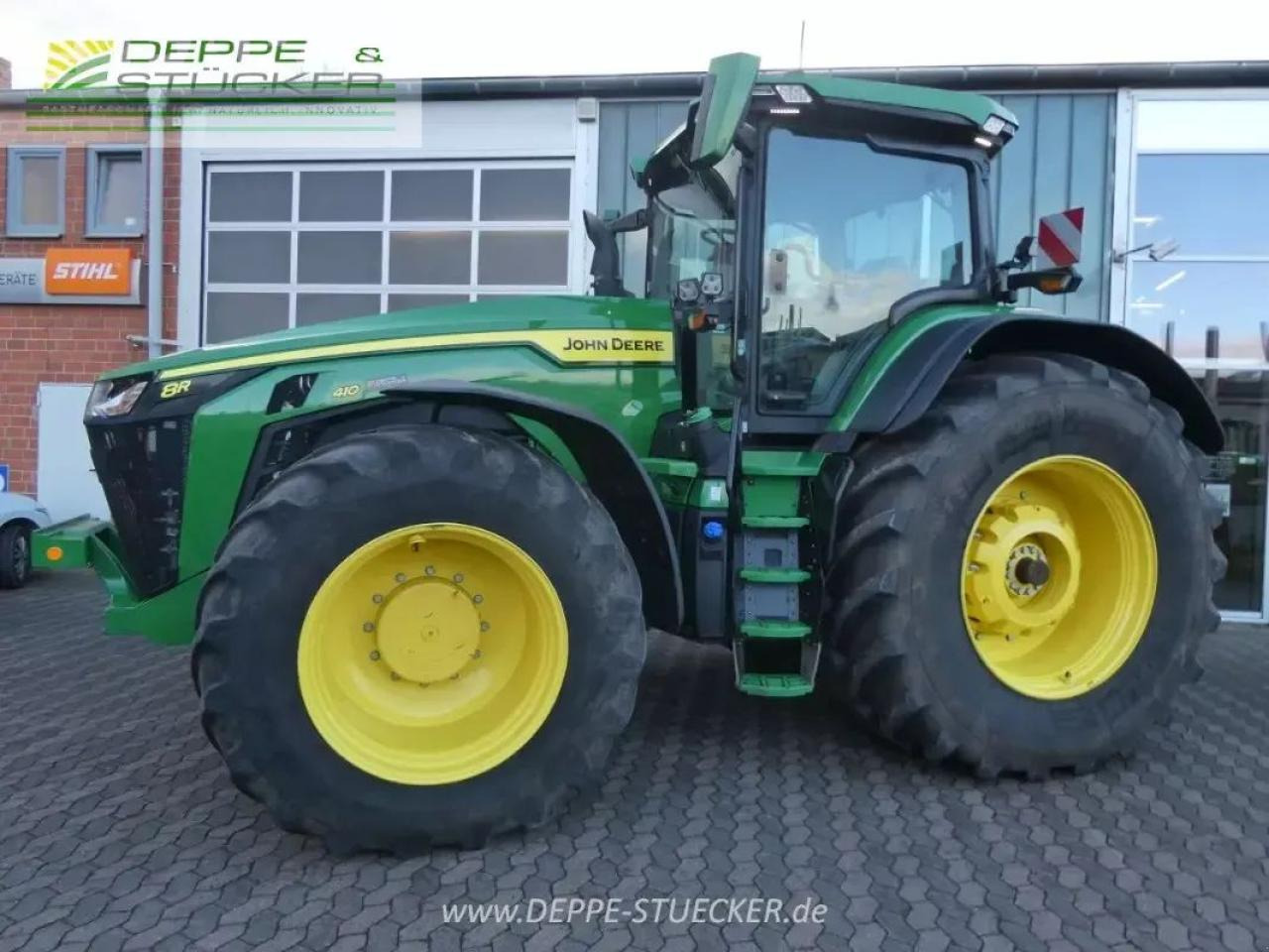 John Deere 8r 410 - Трактор: фото 2 John Deere 8r 410 - Трактор: фото 2