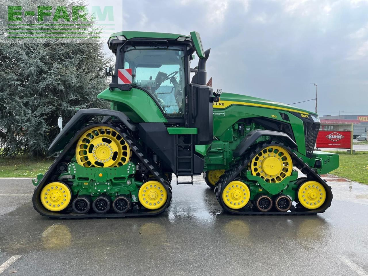 John Deere 8rx410 - Трактор: фото 3 John Deere 8rx410 - Трактор: фото 3