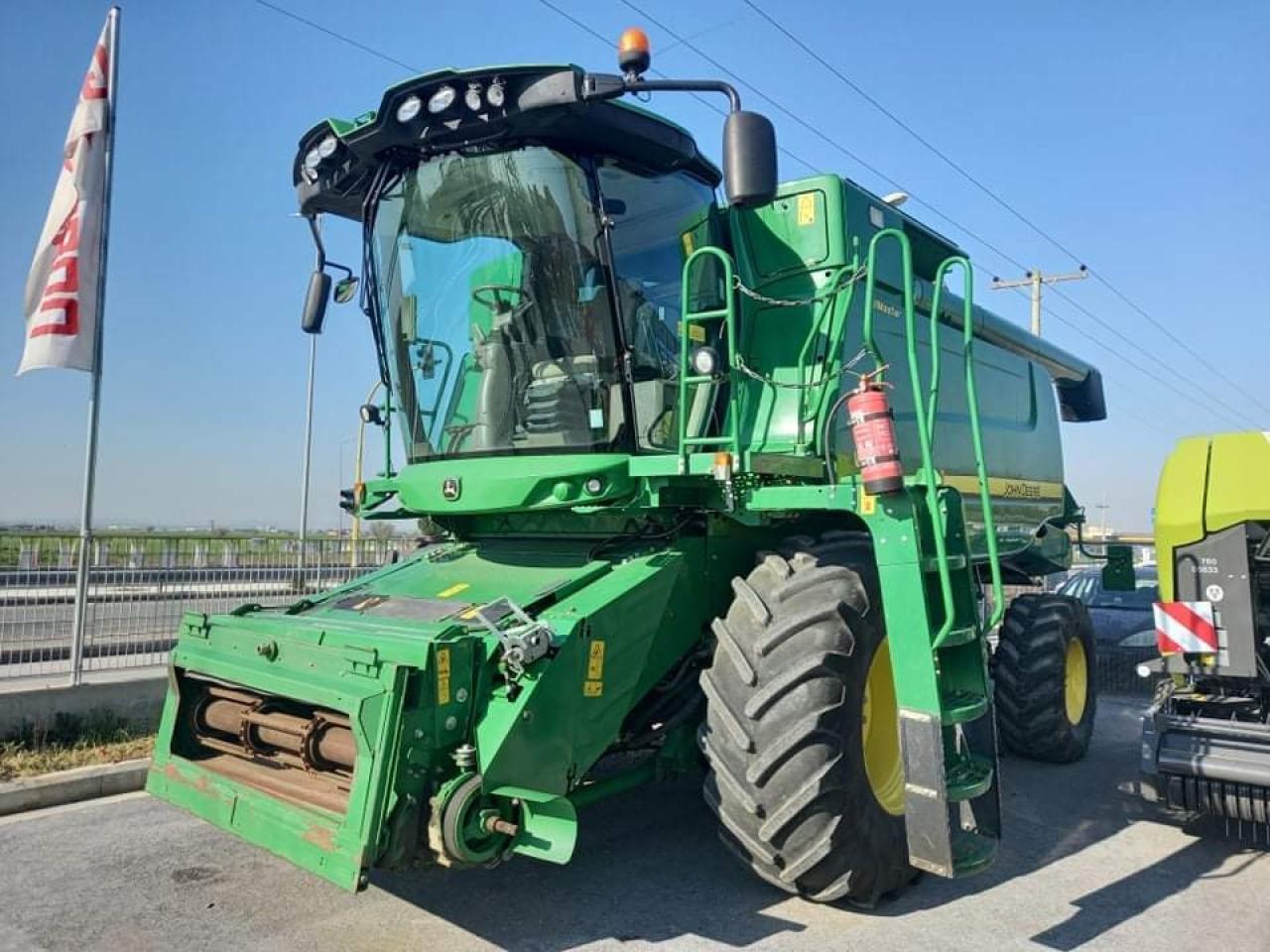 John Deere W650 - Зерноуборочный комбайн: фото 2 John Deere W650 - Зерноуборочный комбайн: фото 2