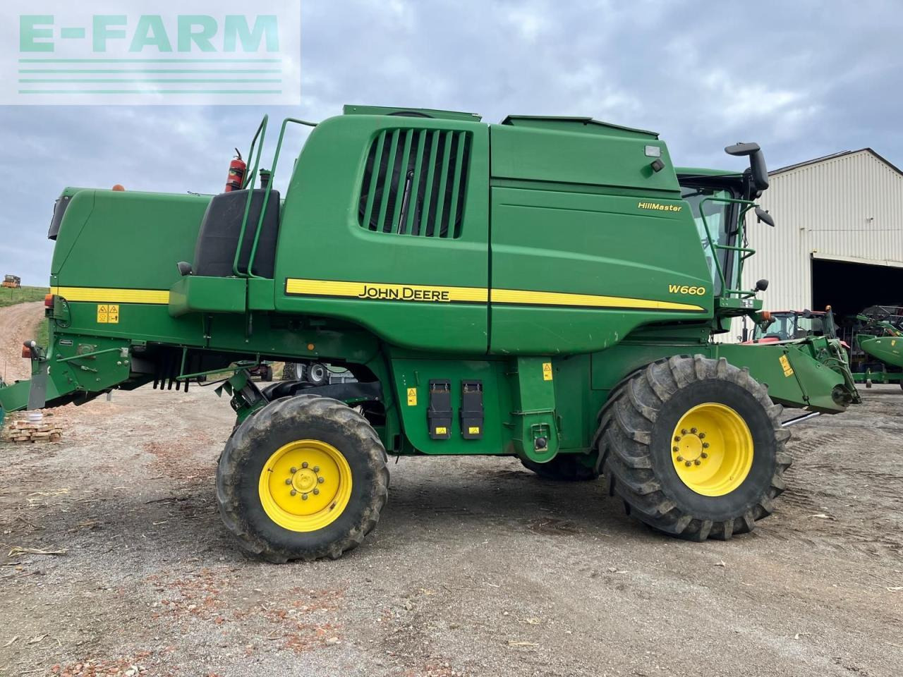 John Deere W660 HM - Зерноуборочный комбайн: фото 3 John Deere W660 HM - Зерноуборочный комбайн: фото 3