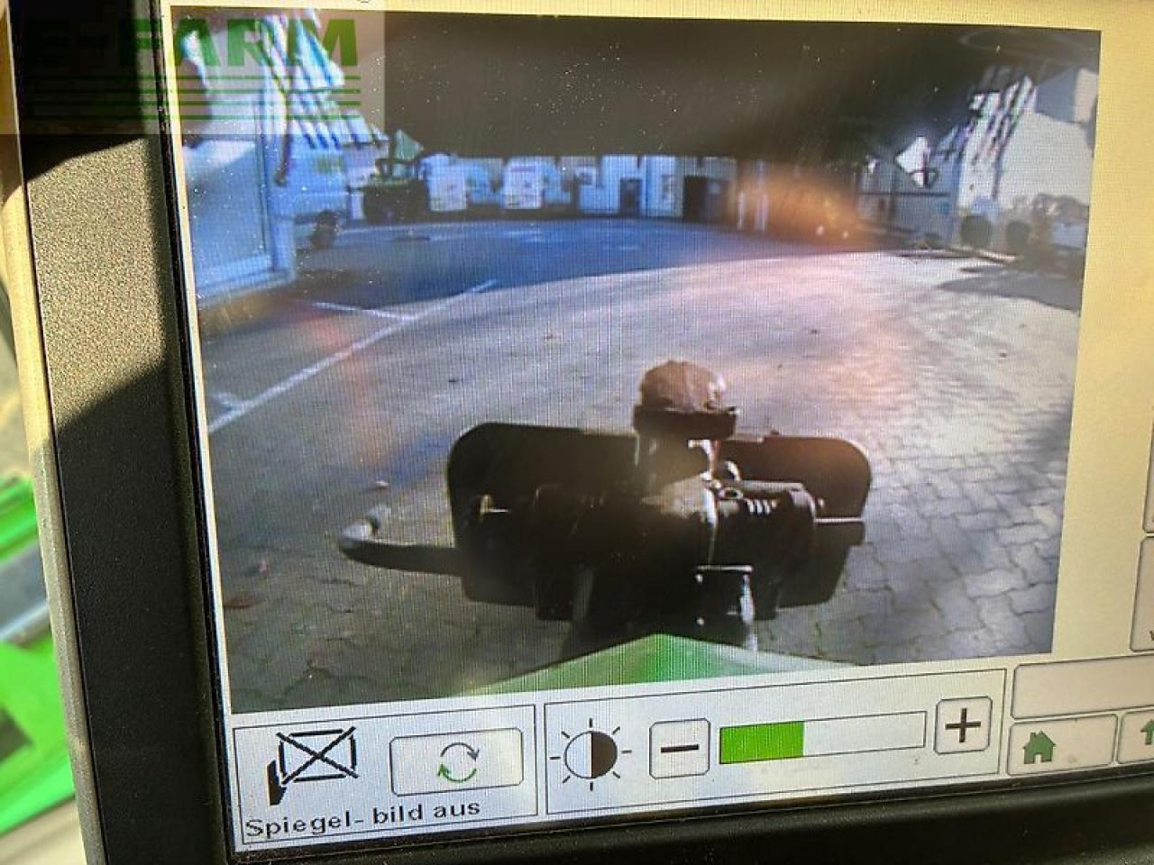 John Deere t 670 i raupe - Зерноуборочный комбайн: фото 3 John Deere t 670 i raupe - Зерноуборочный комбайн: фото 3