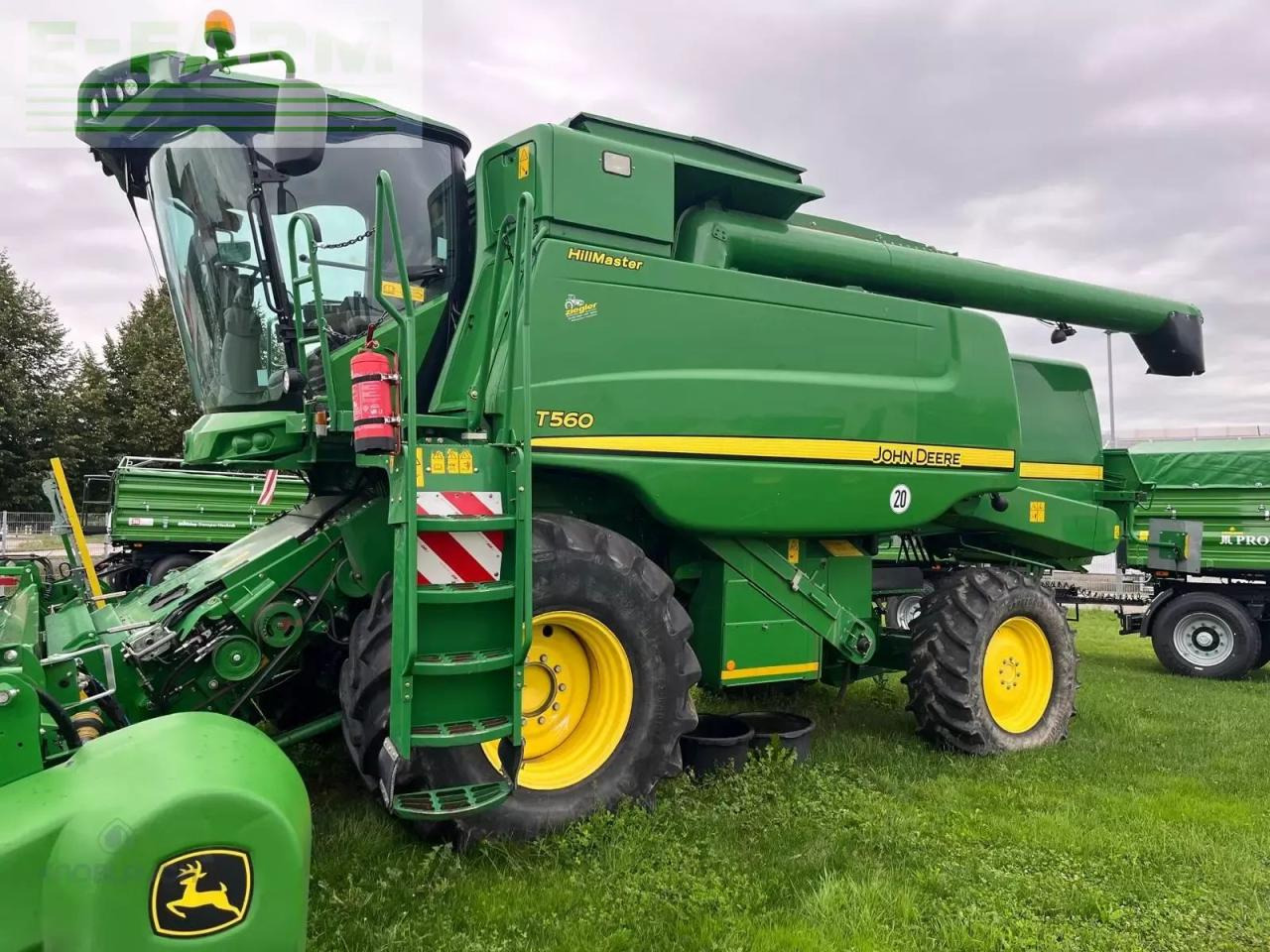 John Deere t560 hillmaster - Зерноуборочный комбайн: фото 2 John Deere t560 hillmaster - Зерноуборочный комбайн: фото 2