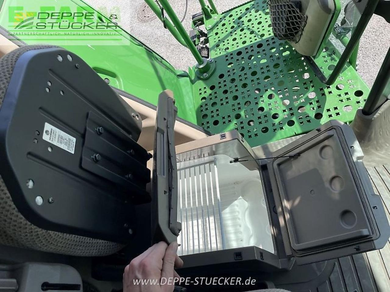 John Deere t560i hillmaster - Зерноуборочный комбайн: фото 3 John Deere t560i hillmaster - Зерноуборочный комбайн: фото 3