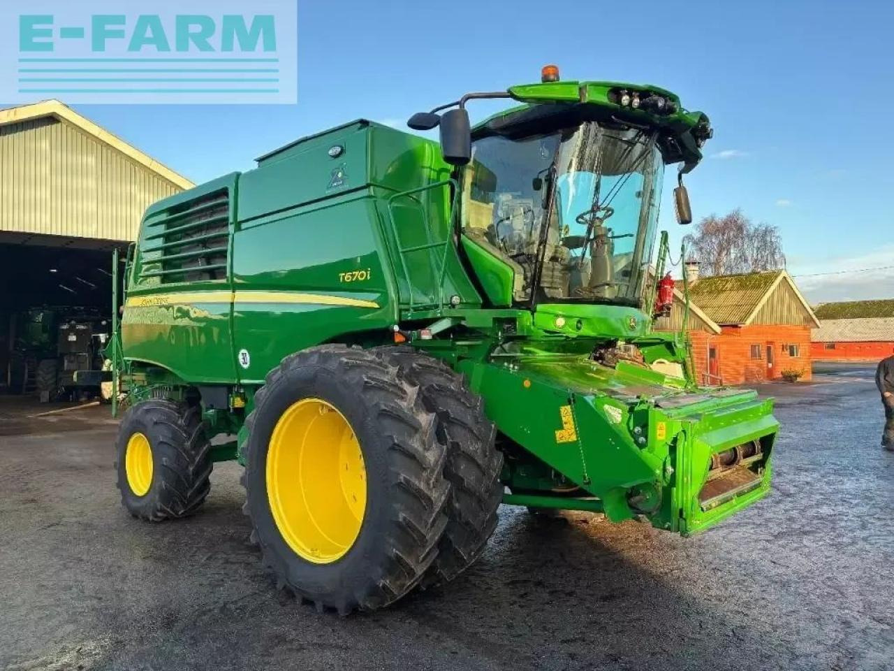 John Deere t670i 4wd - Зерноуборочный комбайн: фото 2 John Deere t670i 4wd - Зерноуборочный комбайн: фото 2