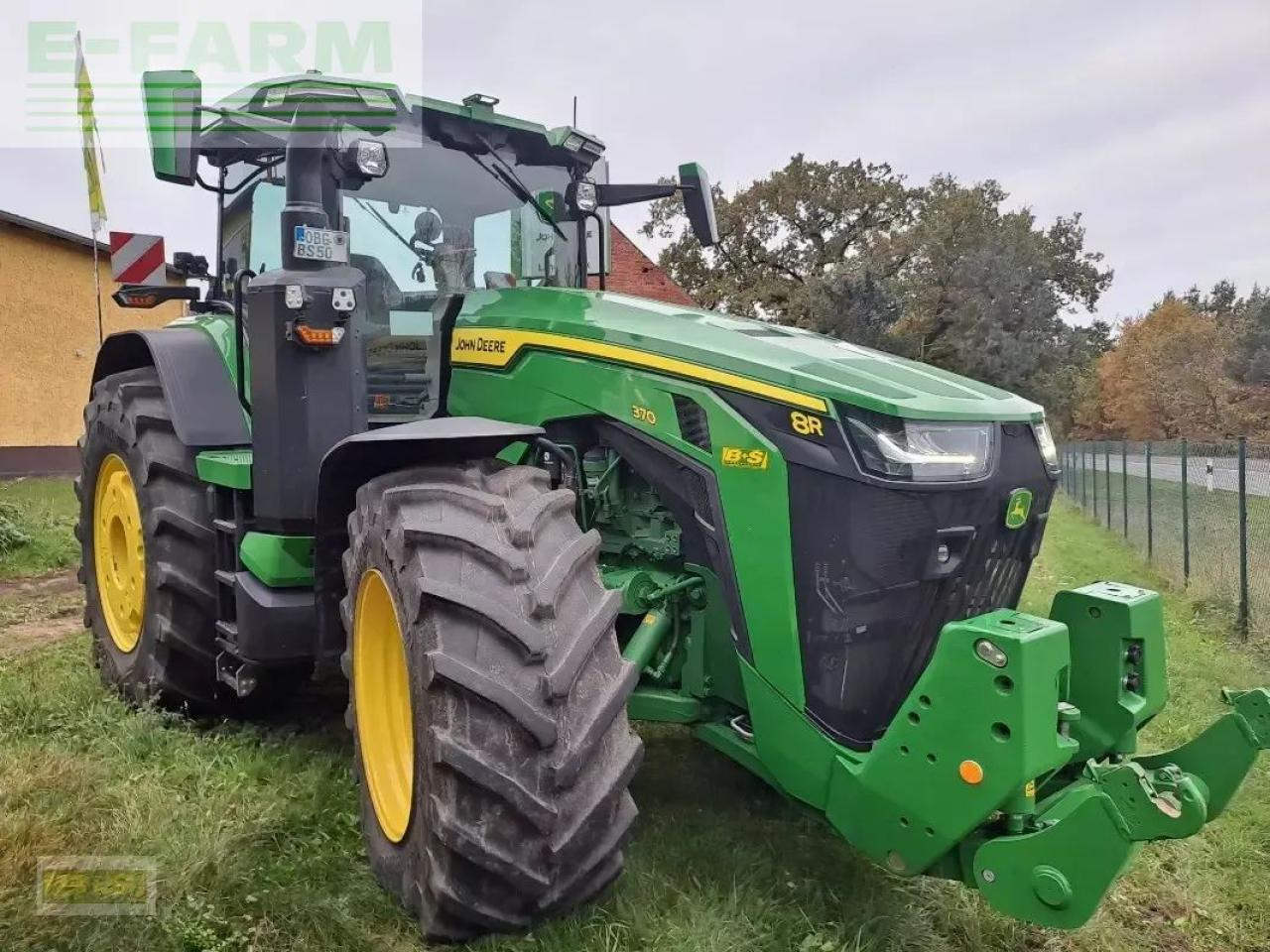 John Deere traktor 8r370 - Трактор: фото 2 John Deere traktor 8r370 - Трактор: фото 2