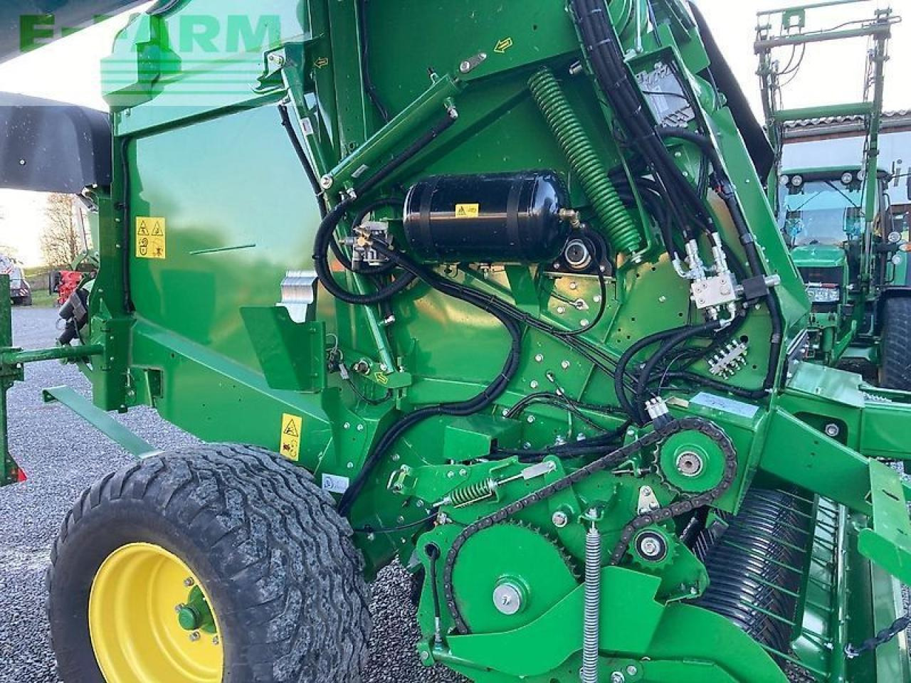 Пресс-подборщик тюковый John Deere v461m 25 messer iso: фото 9