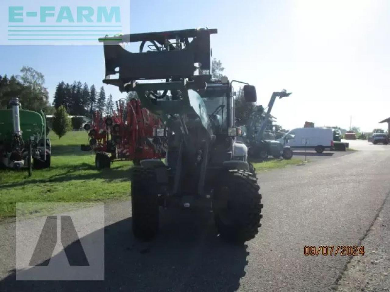 Мини-экскаватор Kramer kl 25.5e: фото 7 Мини-экскаватор Kramer kl 25.5e: фото 7