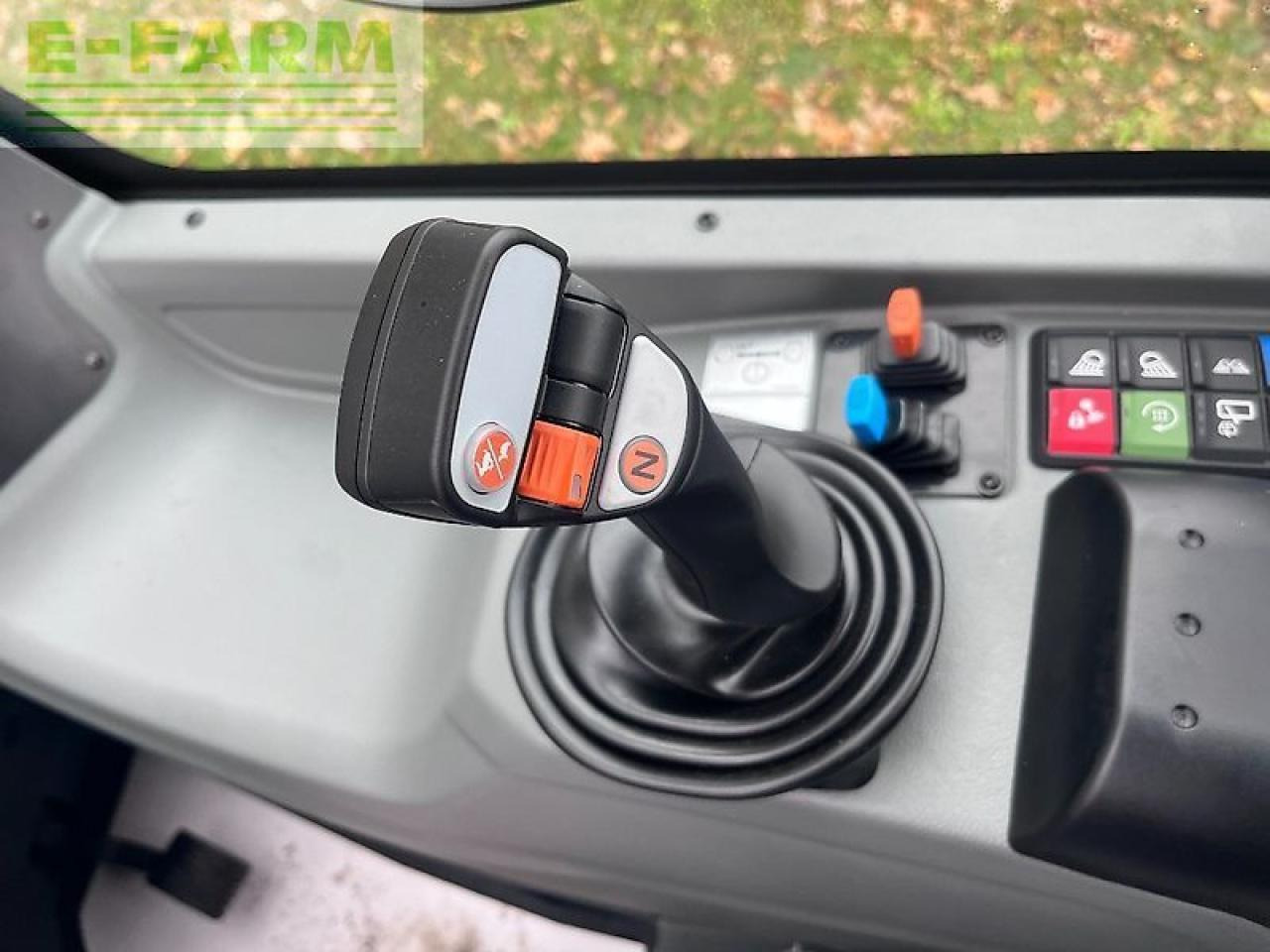 Телескопический погрузчик Kramer kl 36.5 stufe v: фото 10 Телескопический погрузчик Kramer kl 36.5 stufe v: фото 10