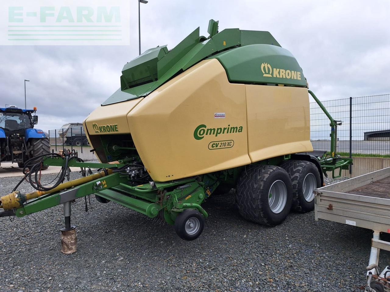 Krone comprima cv 210 xc - Пресс-подборщик тюковый: фото 1 Krone comprima cv 210 xc - Пресс-подборщик тюковый: фото 1