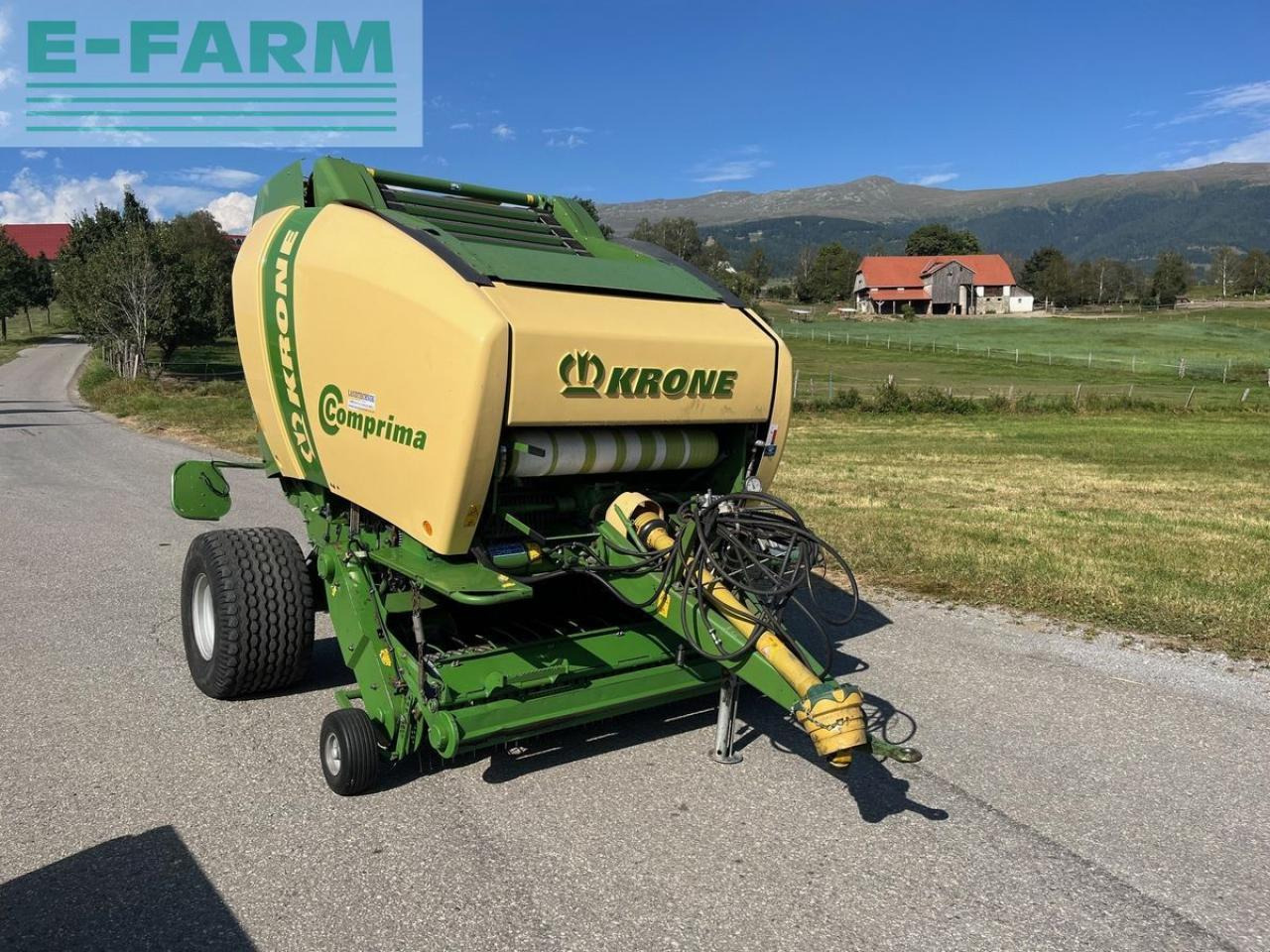 Krone comprima v 150 xc - Пресс-подборщик тюковый: фото 1 Krone comprima v 150 xc - Пресс-подборщик тюковый: фото 1