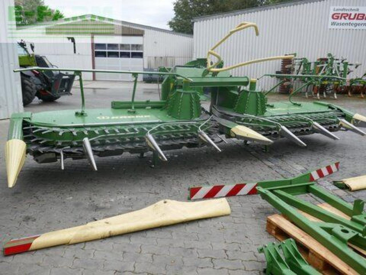 Krone easy collect 6000 fp - Оборудование для кормоуборочного комбайна: фото 1 Krone easy collect 6000 fp - Оборудование для кормоуборочного комбайна: фото 1