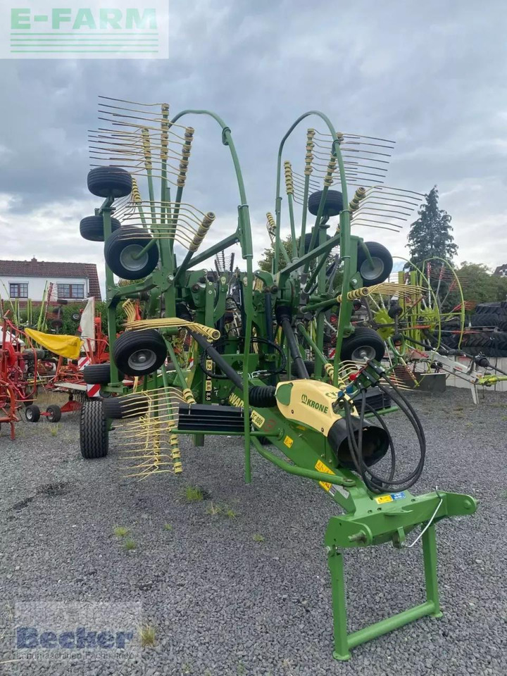 Krone schwadro tc 880 - Сеноворошилка: фото 2 Krone schwadro tc 880 - Сеноворошилка: фото 2