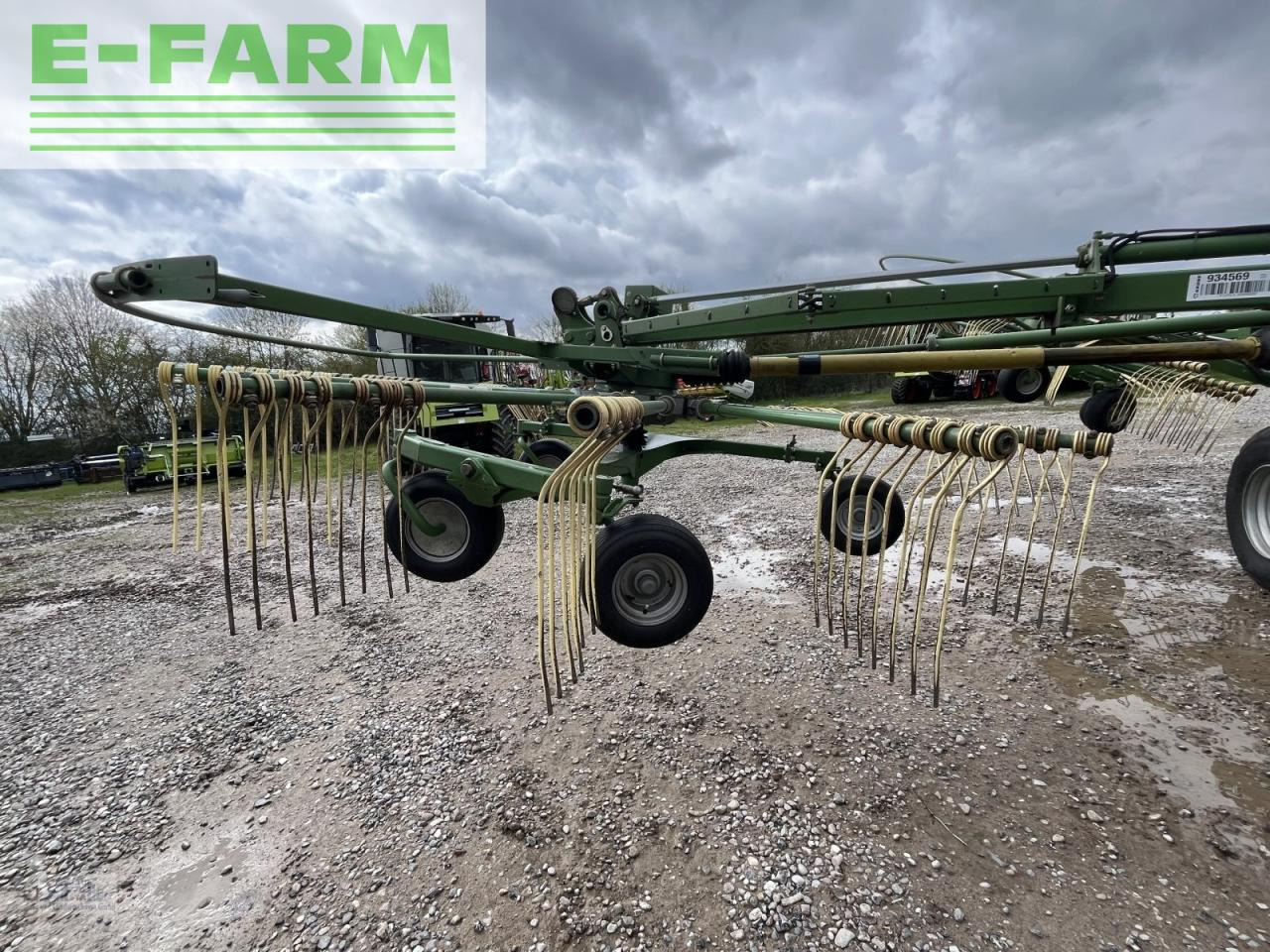 Krone swadro 1400 plus - Сеноворошилка: фото 4 Krone swadro 1400 plus - Сеноворошилка: фото 4