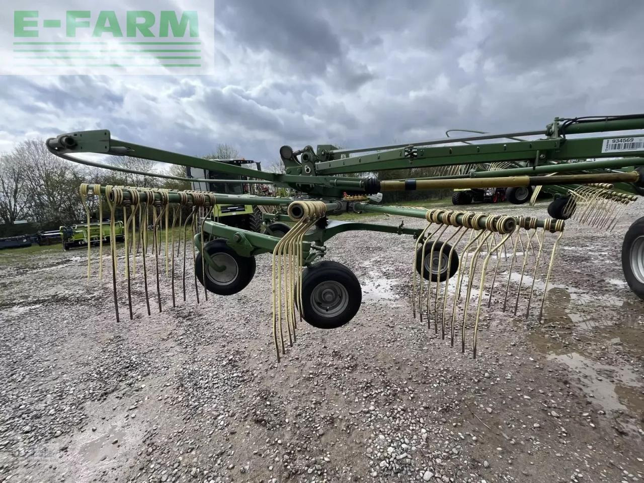 Krone swadro 1400 plus - Сеноворошилка: фото 4 Krone swadro 1400 plus - Сеноворошилка: фото 4