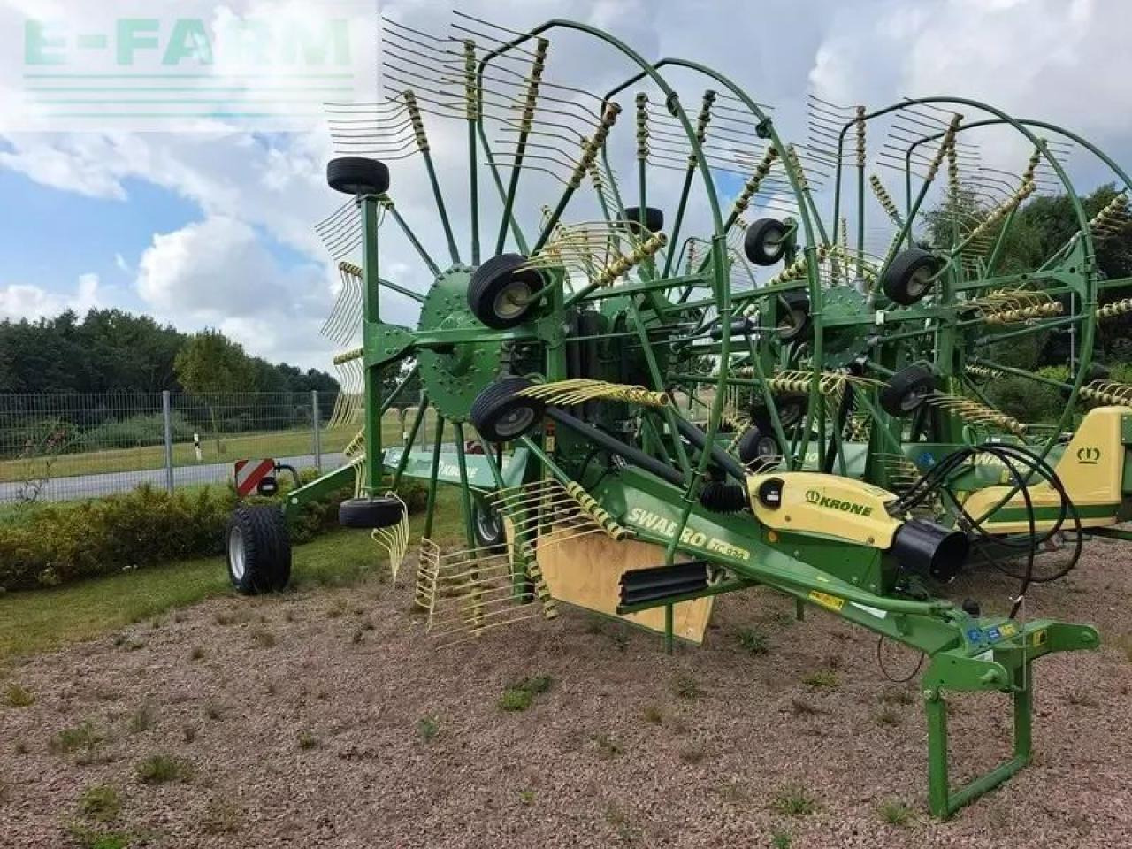 Krone swadro tc 930 - Сеноворошилка: фото 1 Krone swadro tc 930 - Сеноворошилка: фото 1
