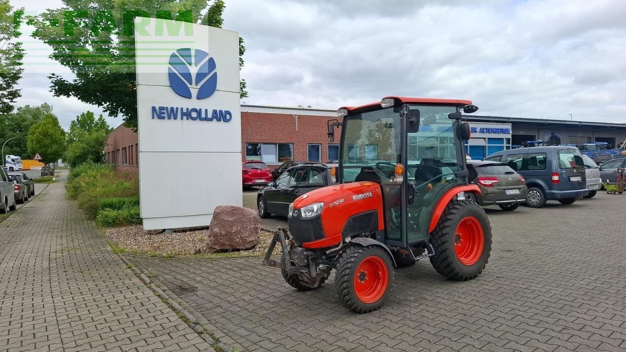 Kubota b2231 h - Трактор: фото 1 Kubota b2231 h - Трактор: фото 1