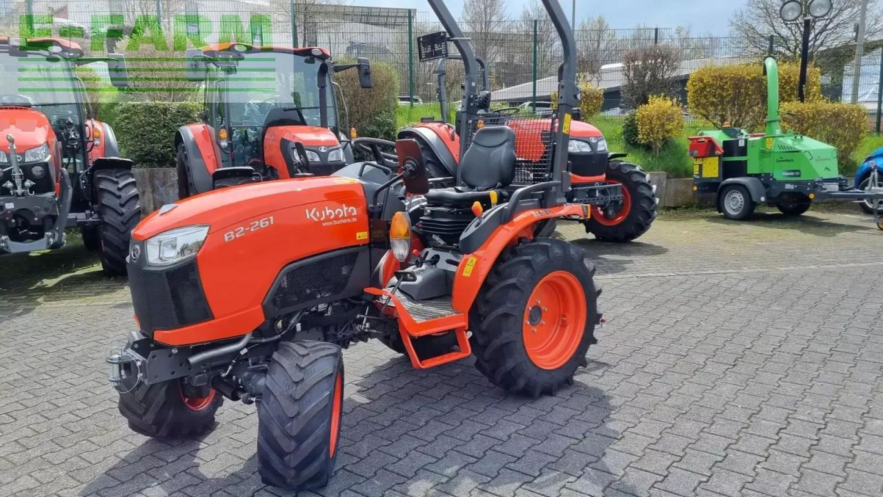 Kubota b2261 hydrostat - Трактор: фото 3 Kubota b2261 hydrostat - Трактор: фото 3