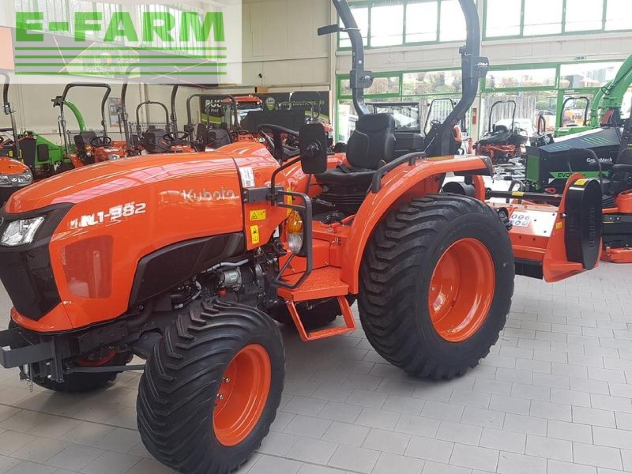 Kubota l1-382 hydrostat - Трактор: фото 3 Kubota l1-382 hydrostat - Трактор: фото 3