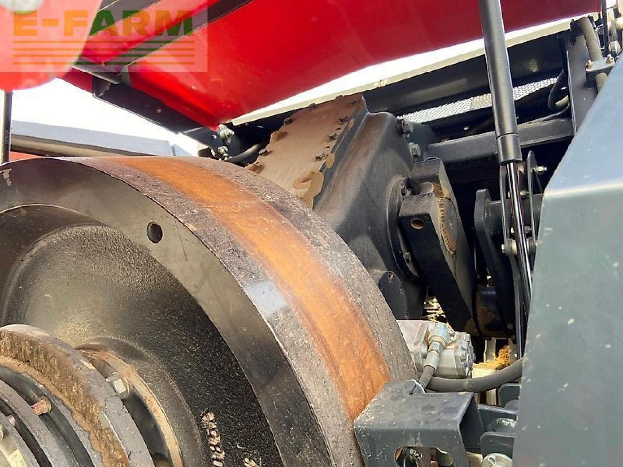 Пресс-подборщик тюковый Kuhn lsb 1290d: фото 31 Пресс-подборщик тюковый Kuhn lsb 1290d: фото 31