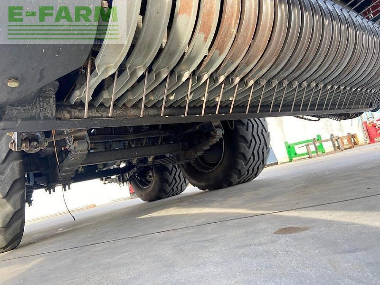 Пресс-подборщик тюковый Kuhn lsb 1290d: фото 11 Пресс-подборщик тюковый Kuhn lsb 1290d: фото 11