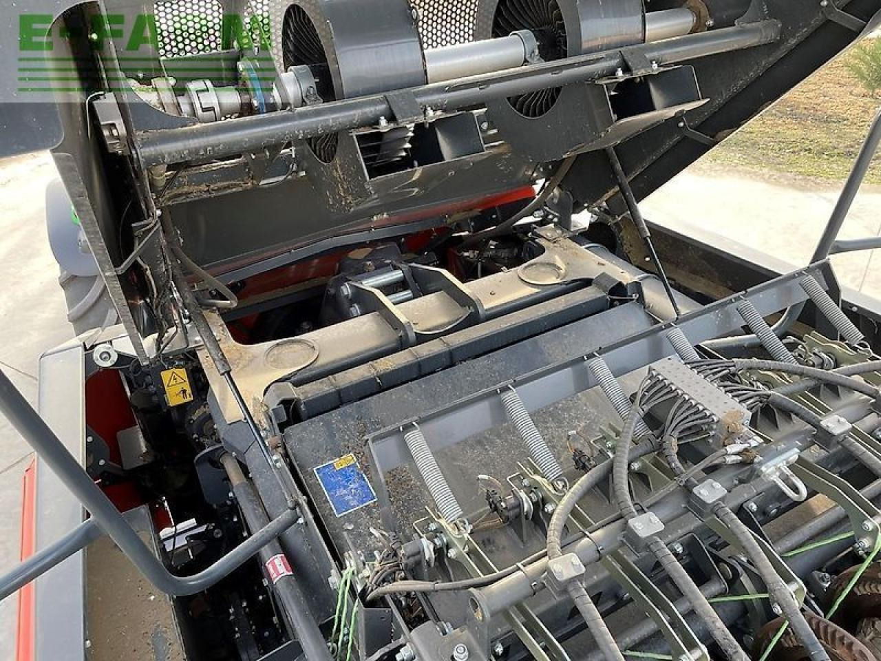 Пресс-подборщик тюковый Kuhn lsb 1290d: фото 38 Пресс-подборщик тюковый Kuhn lsb 1290d: фото 38