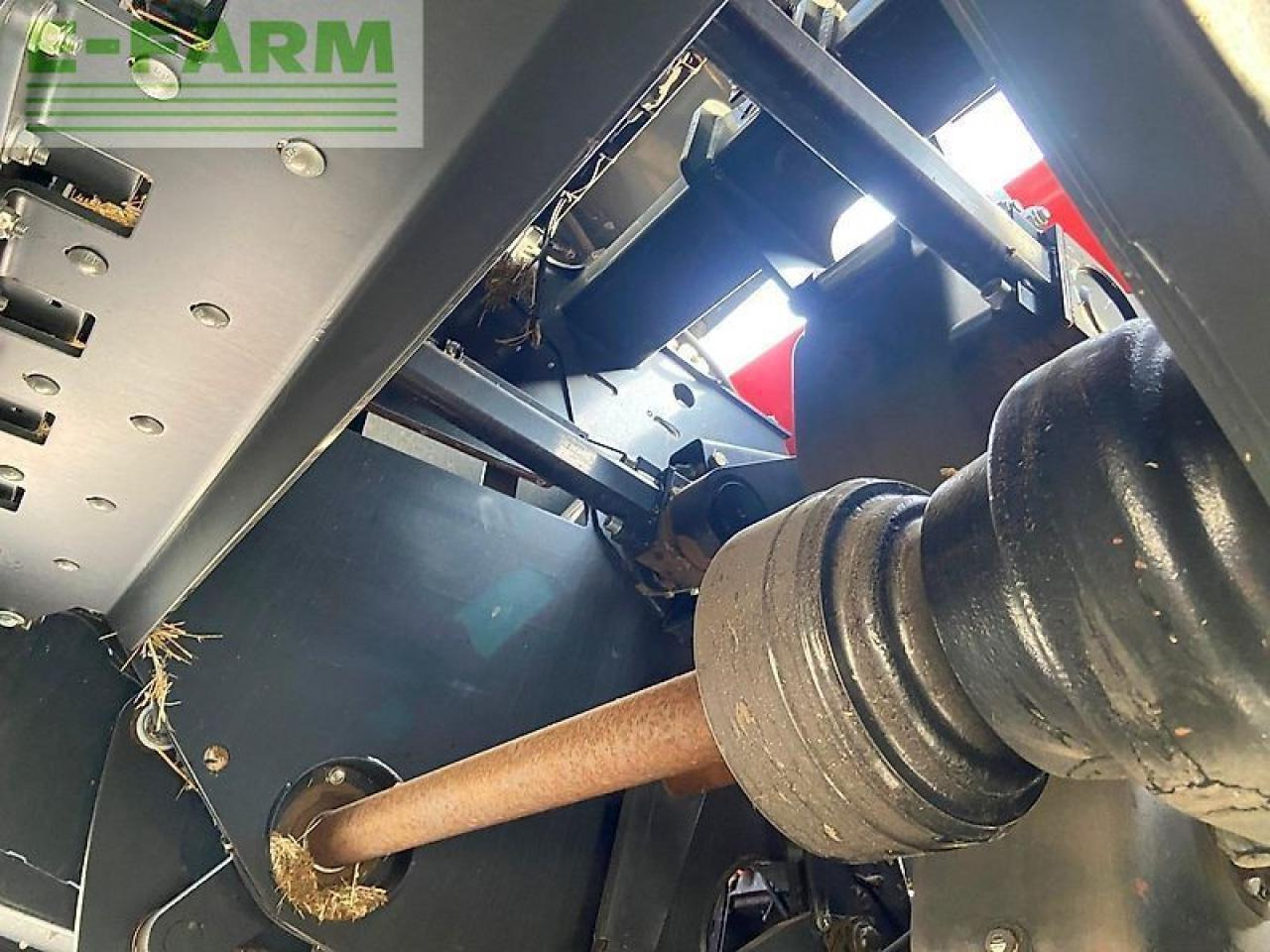 Пресс-подборщик тюковый Kuhn lsb 1290d: фото 17 Пресс-подборщик тюковый Kuhn lsb 1290d: фото 17