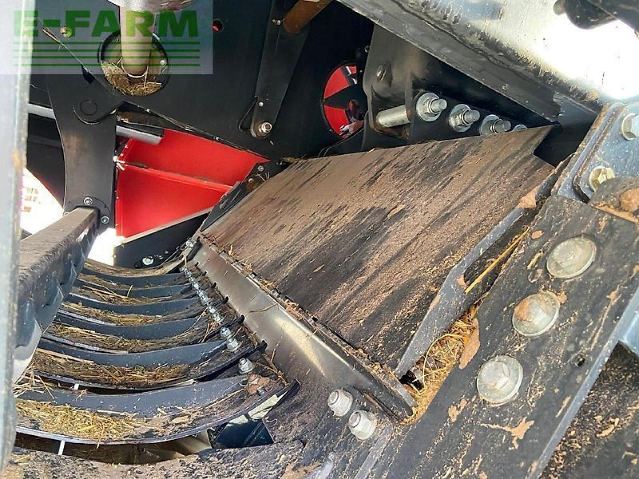 Пресс-подборщик тюковый Kuhn lsb 1290d: фото 15 Пресс-подборщик тюковый Kuhn lsb 1290d: фото 15