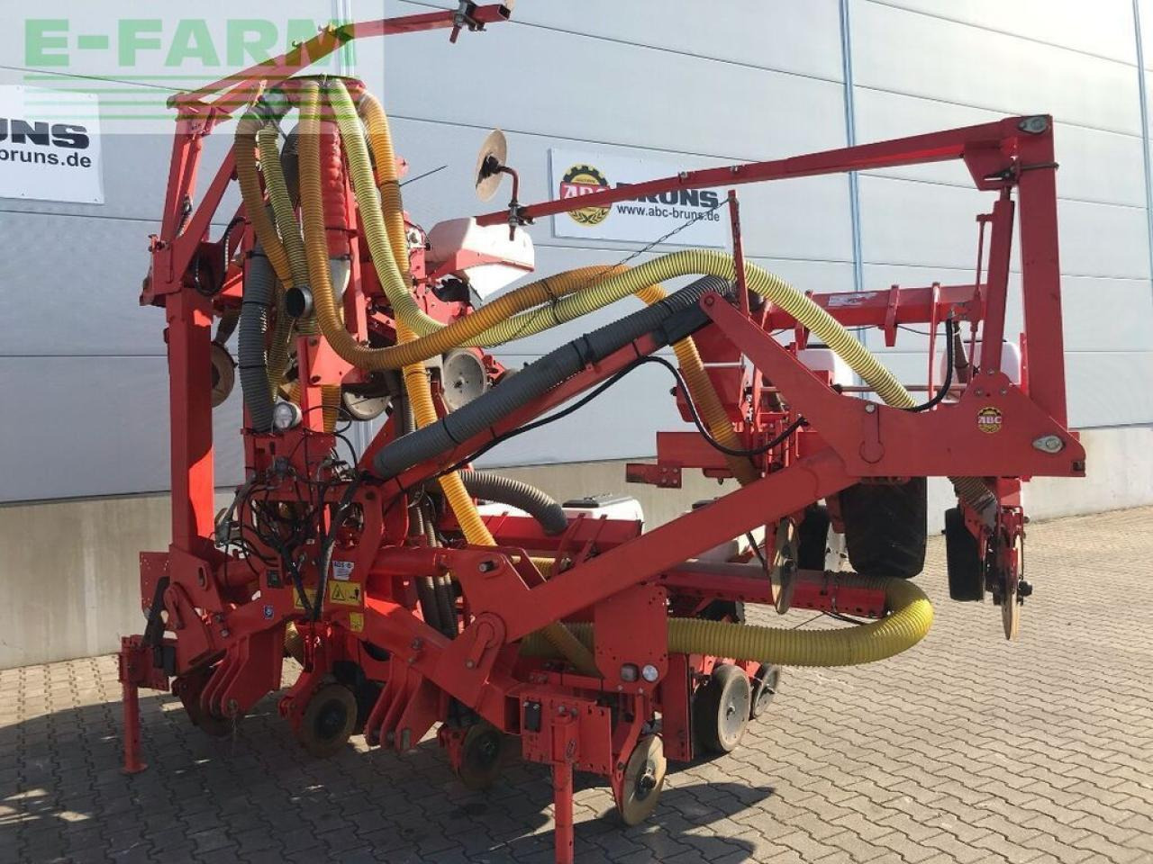 Kuhn maxima 2 - Сеялка точного высева: фото 2 Kuhn maxima 2 - Сеялка точного высева: фото 2