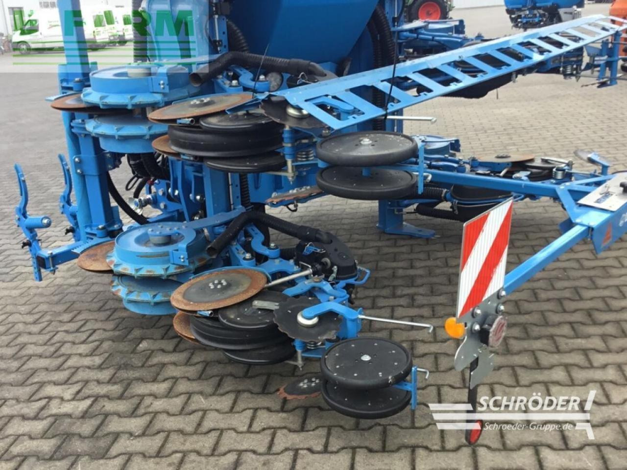 Lemken azurit 9 | demomaschine | nur 131 hektar - Сеялка точного высева: фото 4 Lemken azurit 9 | demomaschine | nur 131 hektar - Сеялка точного высева: фото 4