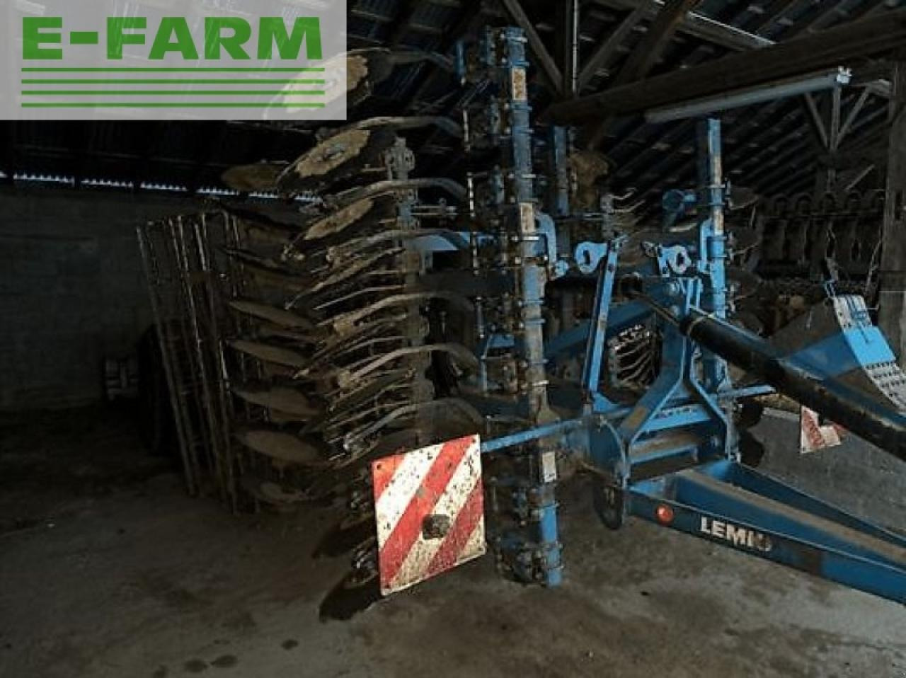 Lemken rubin 9/400 kua - Дисковая борона: фото 4 Lemken rubin 9/400 kua - Дисковая борона: фото 4