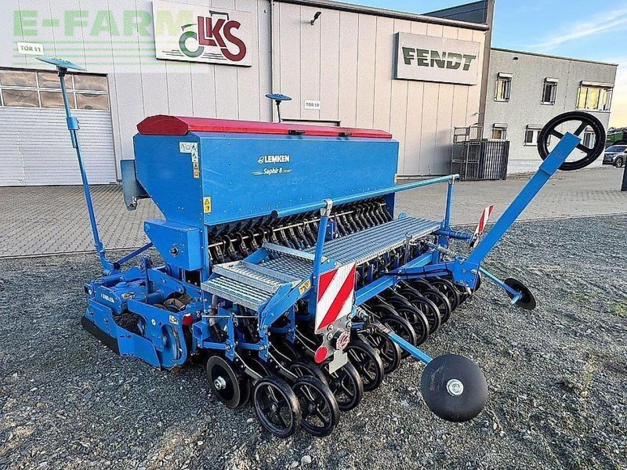 Lemken saphir 8 / 300 ds + zirkon 8 / 300 - Сеялка: фото 4 Lemken saphir 8 / 300 ds + zirkon 8 / 300 - Сеялка: фото 4