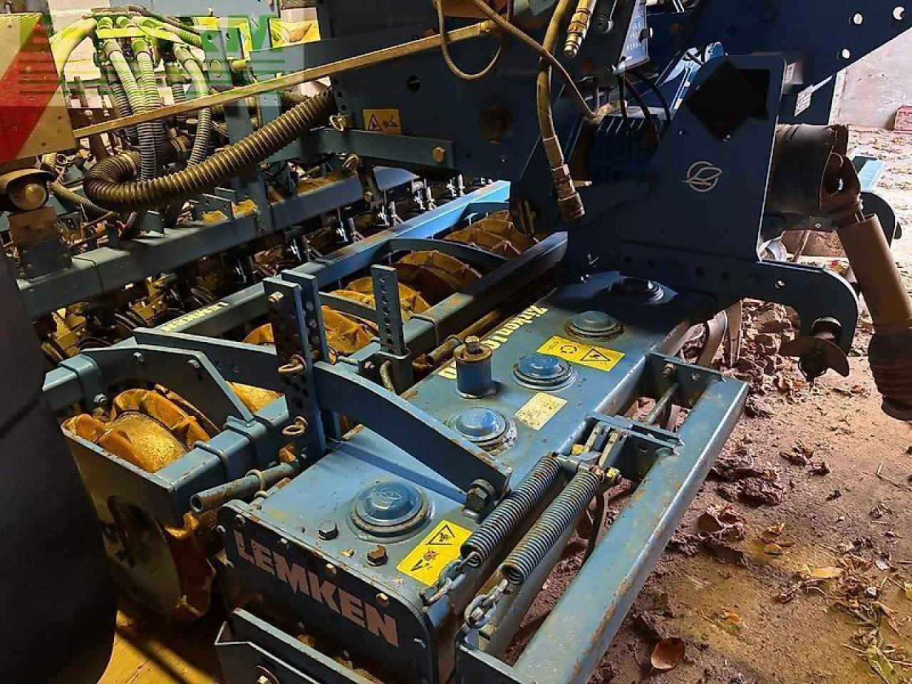 Lemken zirkon 10/300 + solitair 8/300 - Сеялка: фото 3 Lemken zirkon 10/300 + solitair 8/300 - Сеялка: фото 3