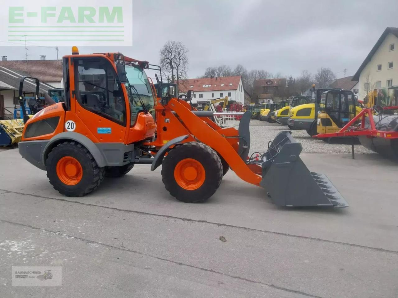 Liebherr 508 - Мини-экскаватор: фото 3 Liebherr 508 - Мини-экскаватор: фото 3