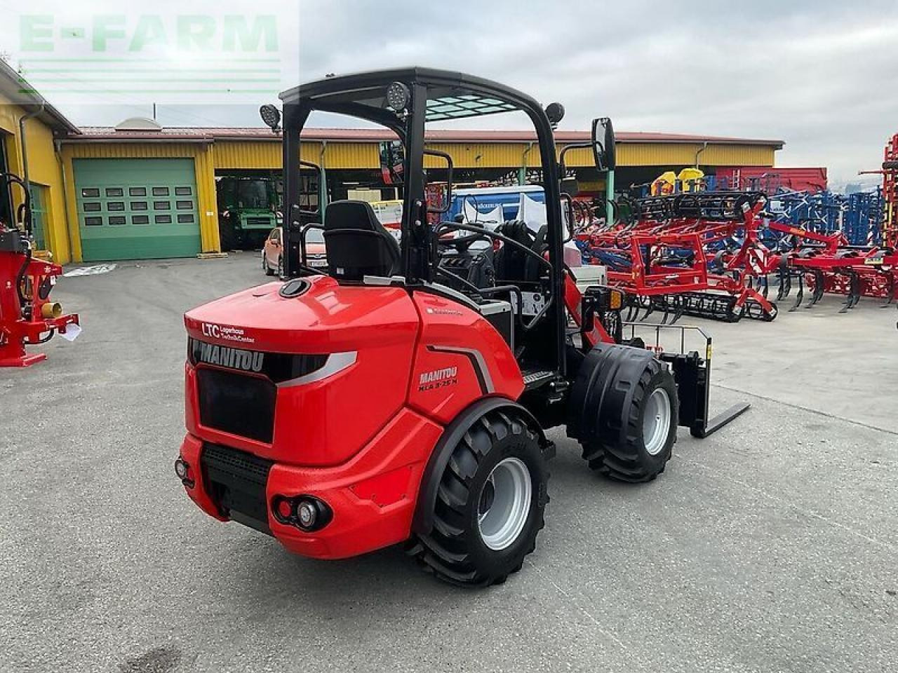Manitou mla 3-25 h - Мини-экскаватор: фото 3 Manitou mla 3-25 h - Мини-экскаватор: фото 3
