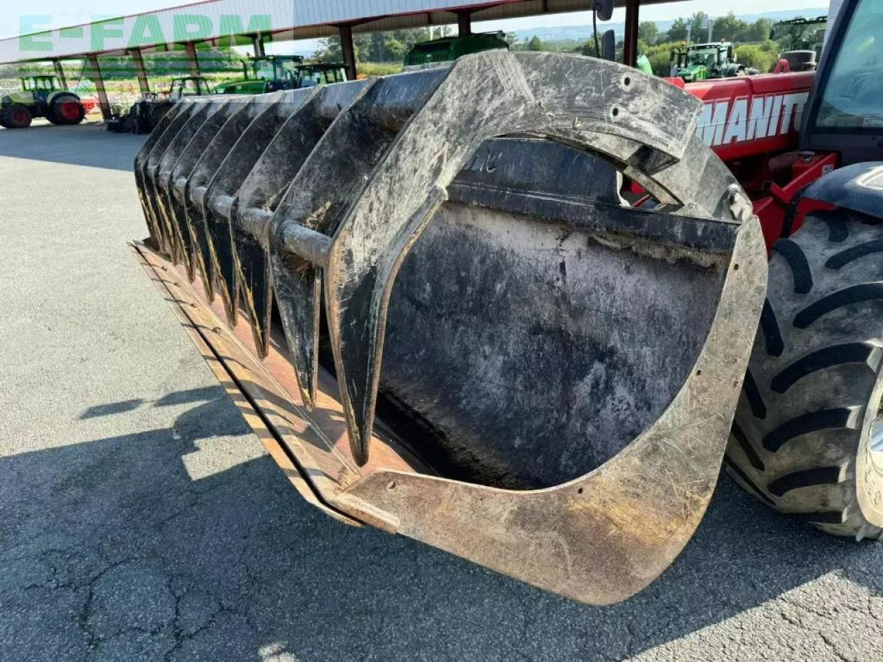Телескопический погрузчик Manitou mlt 735 120 ps: фото 9 Телескопический погрузчик Manitou mlt 735 120 ps: фото 9